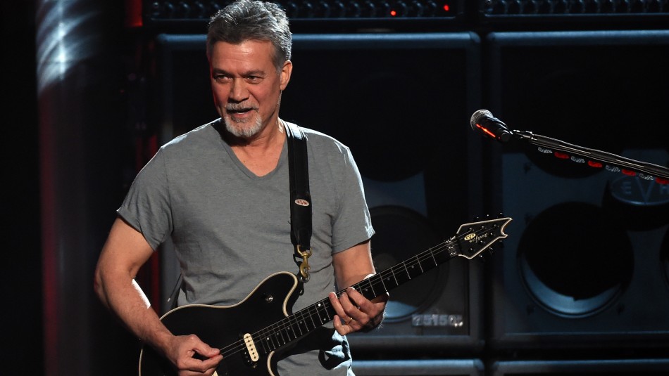 Muere legendario guitarrista Eddie Van Halen a causa de un cáncer de garganta Muere legendario guitarrista Eddie Van Halen a causa de un cáncer de garganta