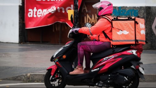 Inédito fallo contra empresas de delivery: Repartidores no son socios, sino trabajadores