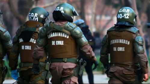 Dos carabineros acusados de tortura en Peñalolén quedan en prisión preventiva