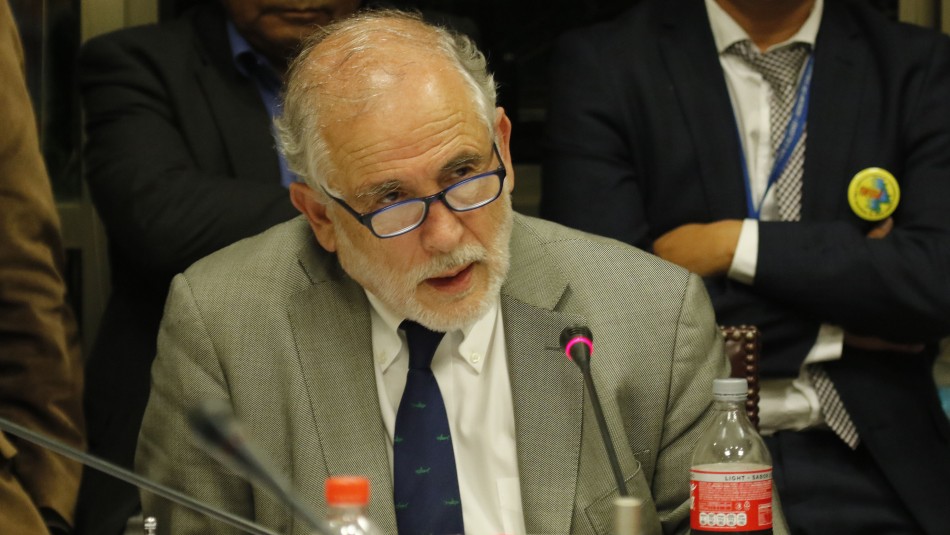Carlos Montes Reajuste al salario mínimo: Senadores de oposición aprobarán aumento de $6.000