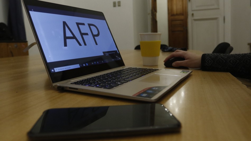 Nuevo retiro de fondos AFP generaría mayor carga fiscal por aumento de pensiones solidarias Nuevo retiro de fondos AFP generaría mayor carga fiscal por aumento de pensiones solidarias