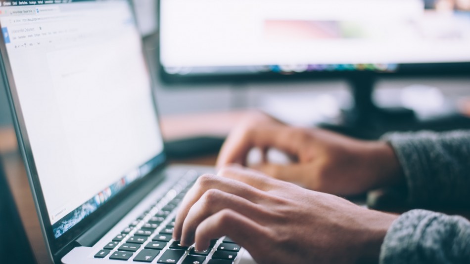 Sence ofrece curso gratuito de inglés: Conoce cómo postular y cuáles son los requisitos Sence ofrece curso gratuito de inglés: Conoce cómo postular y cuáles son los requisitos