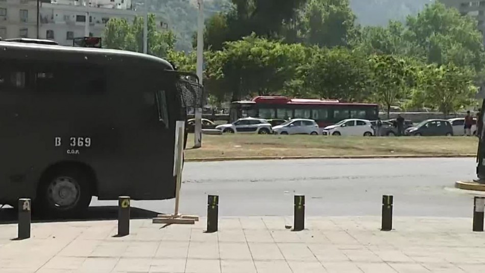 Operativo policial en Plaza Italia: Carabineros descarta explosivos en Operativo policial en Plaza Italia: Carabineros descarta explosivos en