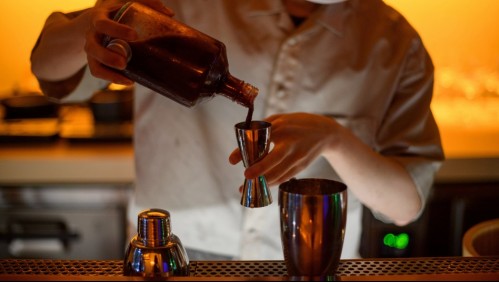 Alcohol adulterado mata a 44 personas en una semana en Turquía