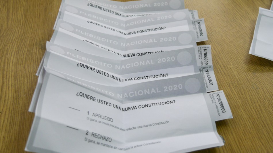 Conoce cuántas papeletas de votación recibirás en el Plebiscito del 25 de octubre Conoce cuántas papeletas de votación recibirás en el Plebiscito del 25 de octubre