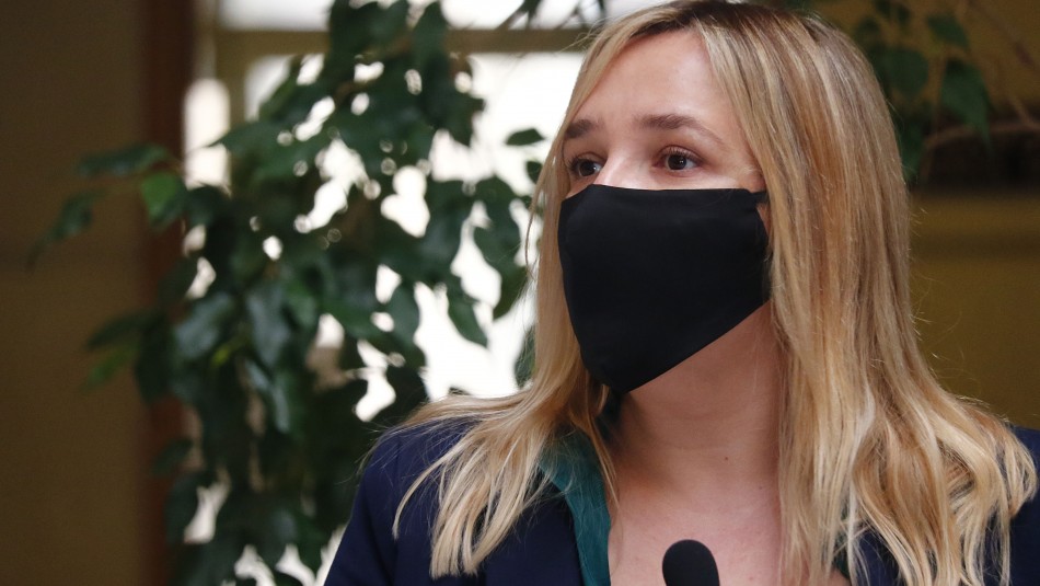 María José Hoffmann Diputada Hoffmann por segundo retiro del 10%: