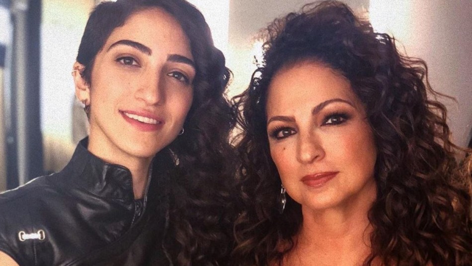 Emily y Gloria Estefan Gloria Estefan habló de la homosexualidad de su hija Emily con fuertes declaraciones