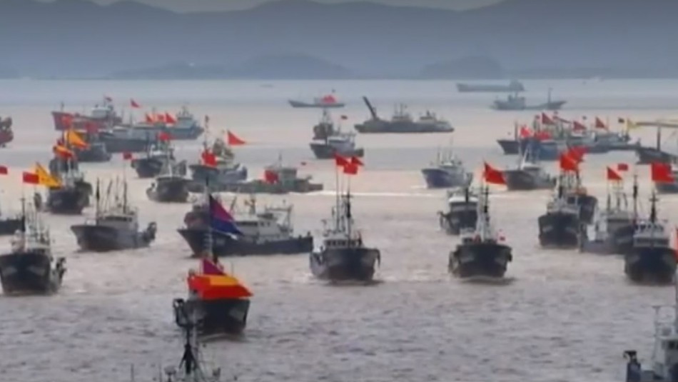 Flota barcos chinos Armada pide calma por flota de barcos chinos y descarta que estén