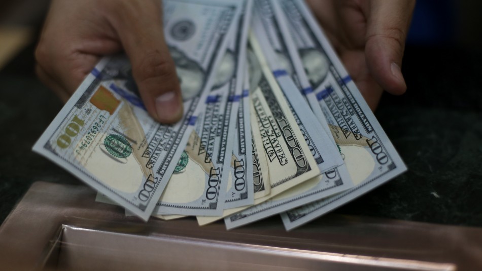 valor dolar Dólar supera los $800: Sigue el valor de la moneda al minuto