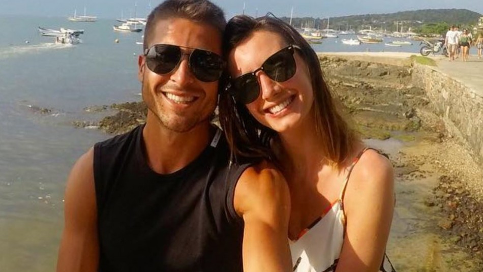 Hijo del Pájaro Rubio y su novia brasileña esperan su primera hija en casa sustentable Hijo del Pájaro Rubio y su novia brasileña esperan su primera hija en casa sustentable