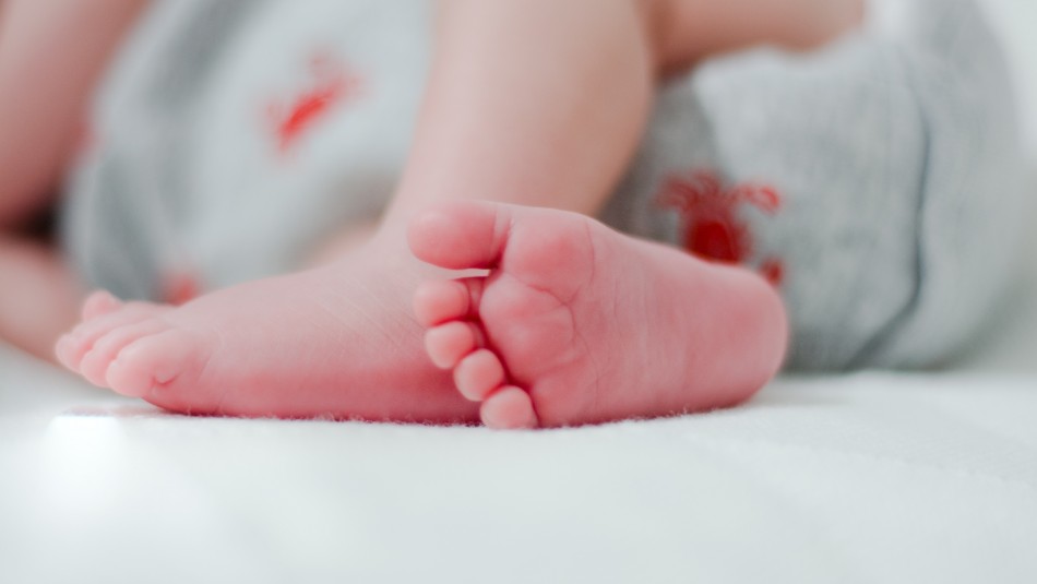 Madre abandona a su hija recién nacida por contagiarse de coronavirus Madre abandona a su hija recién nacida por contagiarse de coronavirus
