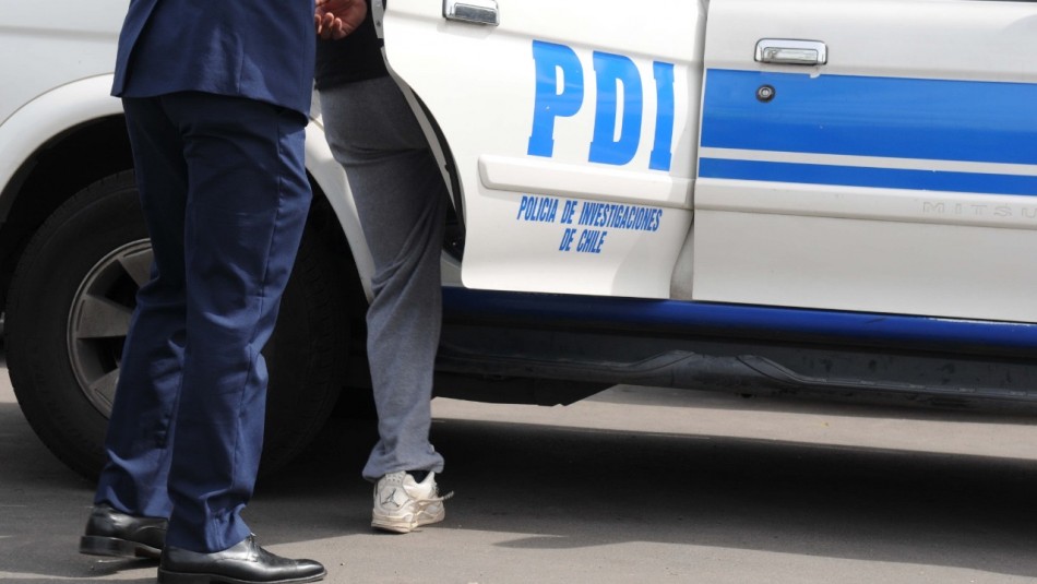 Detienen a profesor de básquetbol por acusaciones de abusos sexuales contra menores Detienen a profesor de básquetbol por acusaciones de abusos sexuales contra menores