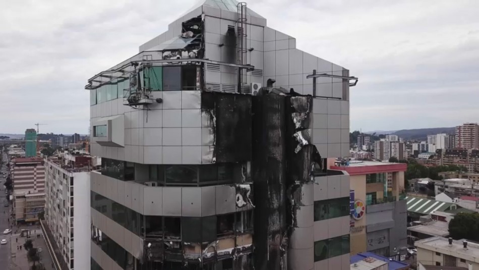 Foco de basura y delincuencia: Edificio abandonado preocupa a vecinos de Concepción Foco de basura y delincuencia: Edificio abandonado preocupa a vecinos de Concepción