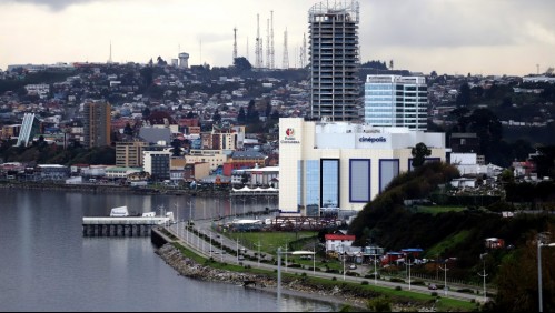 Puerto Montt supera a Punta Arenas: Las 20 comunas con más casos activos de coronavirus