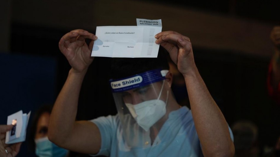 Revisa los resultados del Servel aquí Revisa los resultados del Servel aquí