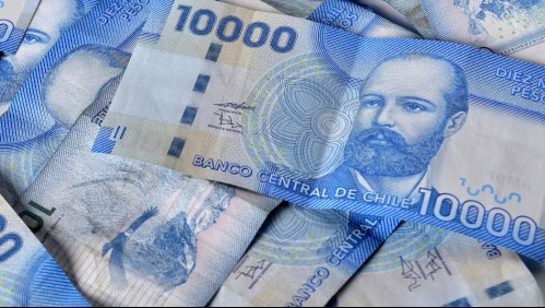 Diputados aprueban proyecto para prohibir informar deudas en DICOM durante pandemia