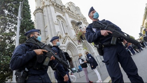 Alerta máxima en Francia por nuevo 'ataque terrorista islamista' que dejó tres muertos