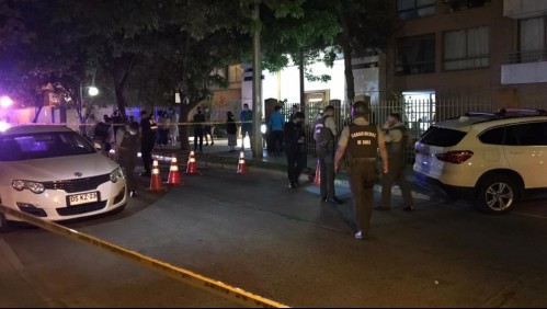 Carabinero frustró portonazo en Ñuñoa: Sospechoso resultó herido por un disparo
