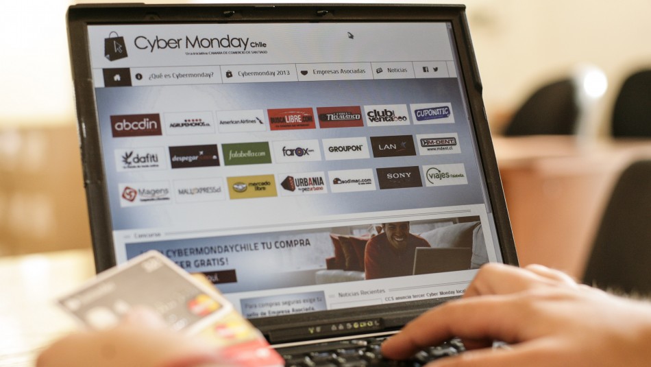 Usuarios de redes sociales acusan Usuarios de redes sociales acusan