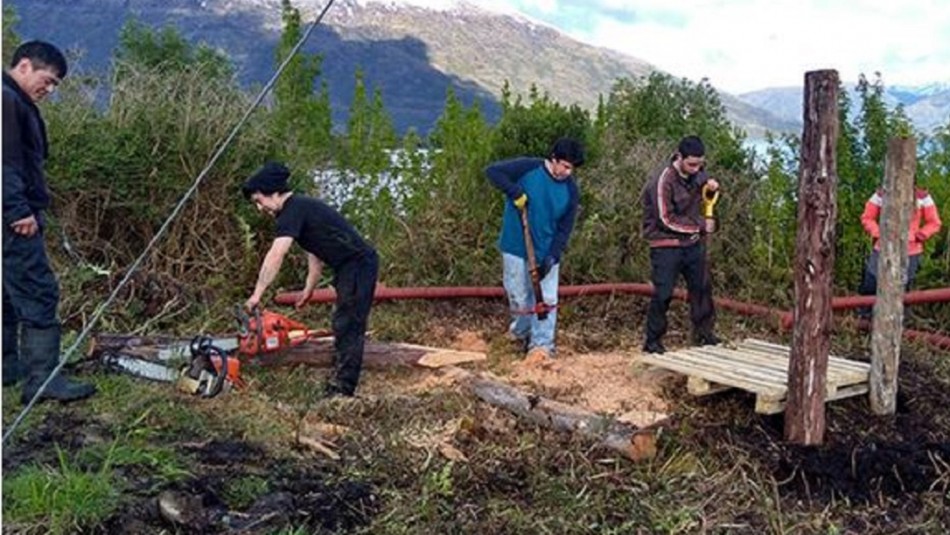 Pagan desde $518.000 mensuales a jóvenes: Servicio País ofrece trabajo en zonas aisladas Pagan desde $518.000 mensuales a jóvenes: Servicio País ofrece trabajo en zonas aisladas