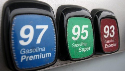 Precio de las bencinas bajará desde este jueves
