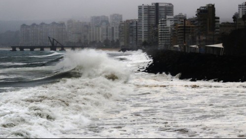 Emiten aviso por marejadas con olas de hasta 4 metros de altura