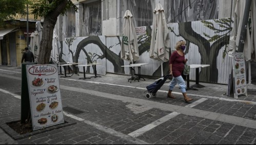 Grecia impone nuevo confinamiento: 'A este ritmo en 10 días tendremos más de mil hospitalizados'