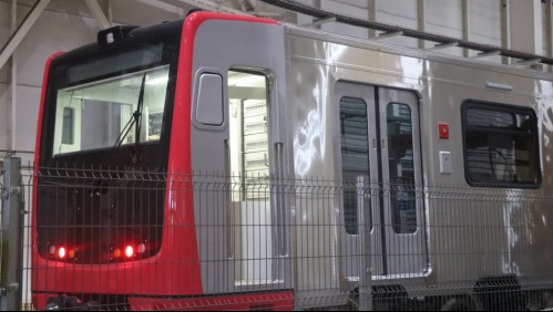 Nuevos trenes en la Línea 5 del Metro: Revisa cómo son los carros que fueron armados en Chile