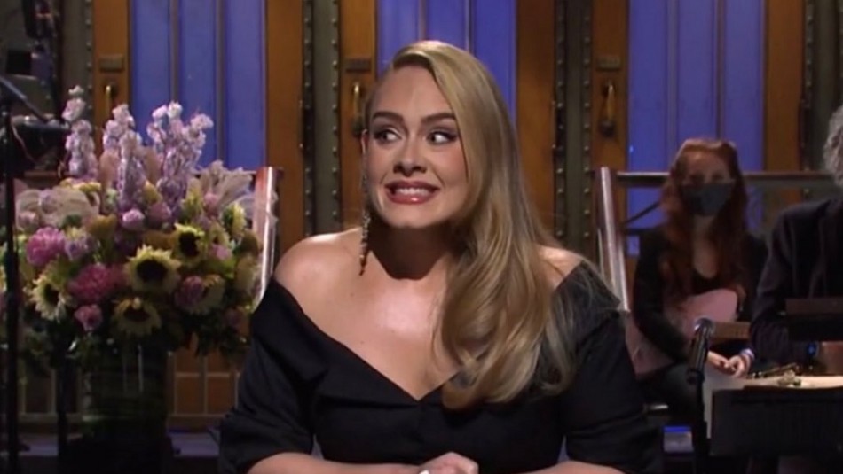 Adele canta por primera vez en vivo tras perder 70 kilos de peso Adele canta por primera vez en vivo tras perder 70 kilos de peso