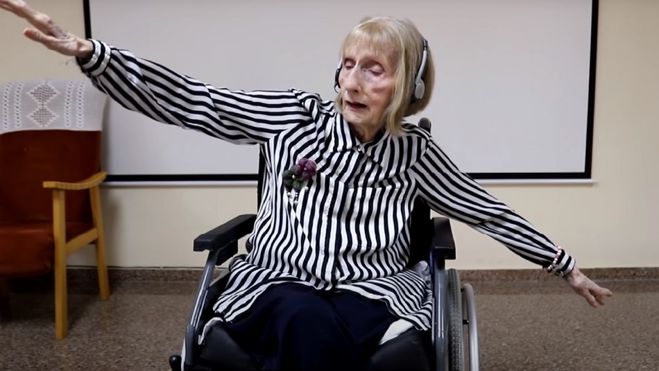La increíble reacción de una exbailarina con Alzheimer al escuchar Tchaikovsky La increíble reacción de una exbailarina con Alzheimer al escuchar Tchaikovsky