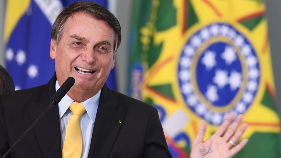 bolsonaro vacuna china Bolsonaro se declara ganador tras suspensión de ensayos de vacuna china en Brasil
