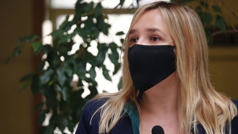 María José Hoffmann Segundo 10%: Hoffmann critica al Gobierno y anuncia cambio de relaciones con bancada UDI