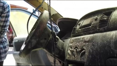 Detienen a carabinero acusado de femicidio frustrado: Su expareja asegura que le quemó su auto