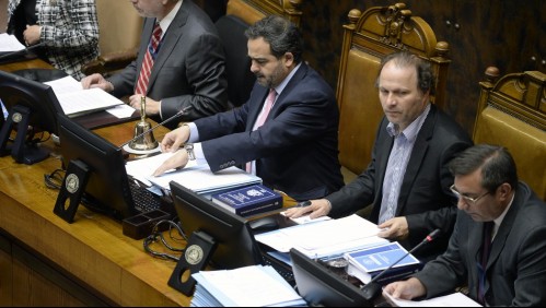 Retiro 10% AFP: Comisión de Constitución continuará debate del proyecto la próxima semana