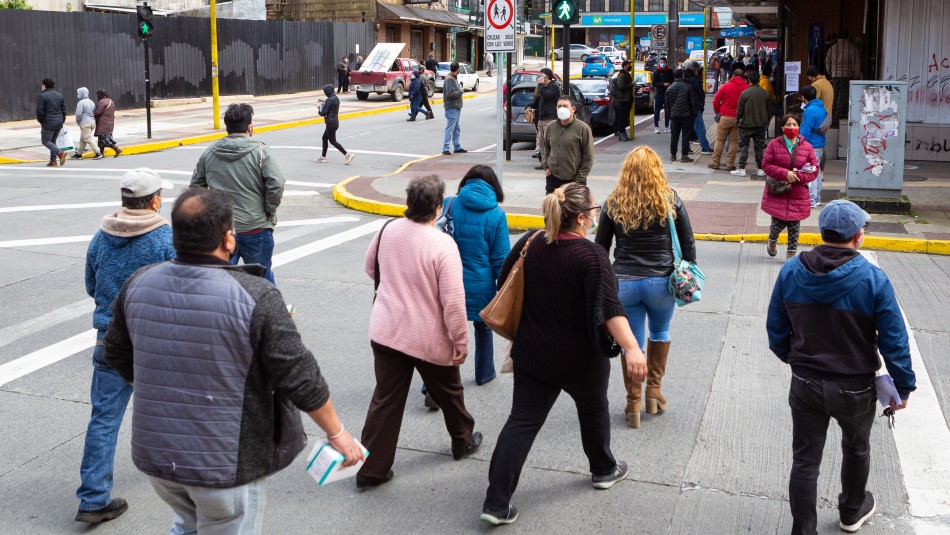Calles de Puerto Montt Cifras más altas se concentran en el sur: Las 20 comunas con más casos activos de coronavirus