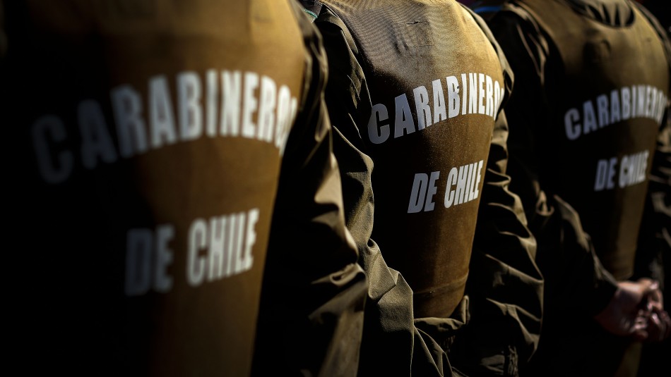 Carabinero dado de baja Carabinero es dado de baja por chocar casa bajo efectos del alcohol y dar muerte a una persona