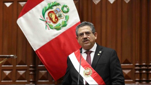 Manuel Merino presenta 'renuncia irrevocable' a la presidencia de Perú