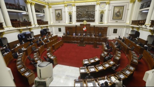 Congreso de Perú no llega a acuerdo para elegir al nuevo Presidente de la República