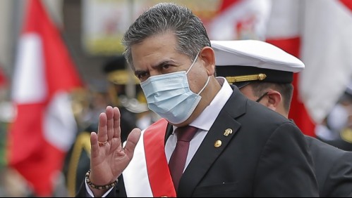 Fiscalía peruana abre investigación a renunciado presidente por muerte de manifestantes