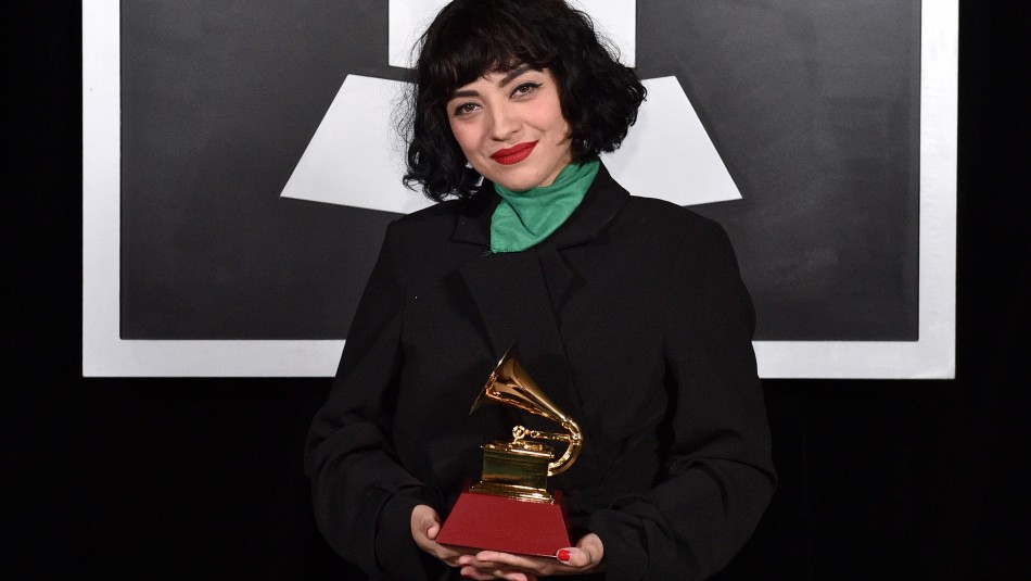 Mon Laferte en los Grammy Latinos 2019 Grammy Latinos 2020: Revisa cuándo es la ceremonia y cómo verla