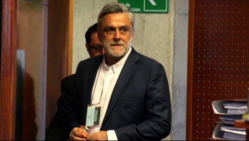 Longueira y su suspensión para votar: 'exijo que me digan qué fue lo que cambió'