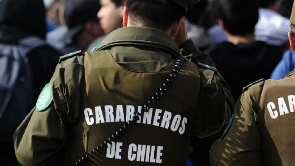 Imagen referencial Detienen a carabinero que estaría involucrado en baleo a menores del Sename