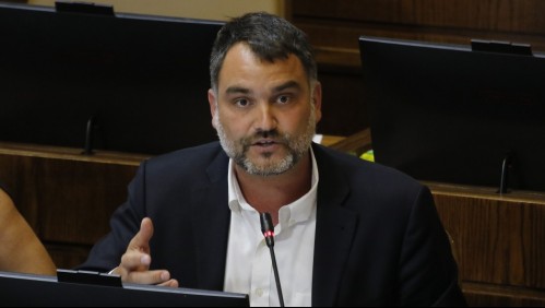 Macaya se disculpa por llamar 'zurdo' al nuevo general director de Carabineros