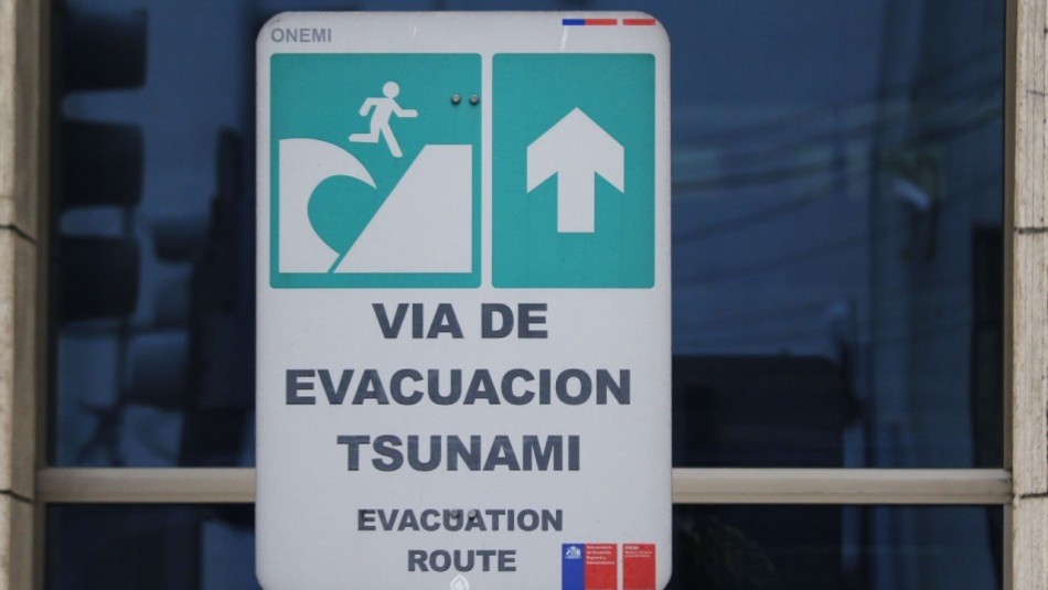 SHOA descarta tsunami en las costas de Chile tras temblor en la zona central SHOA descarta tsunami en las costas de Chile tras temblor en la zona central