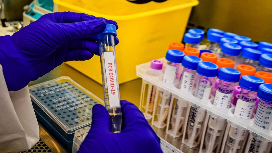Imagen referencial Minsal reporta más de 1.500 nuevos contagios y 27 muertes por coronavirus en las últimas horas