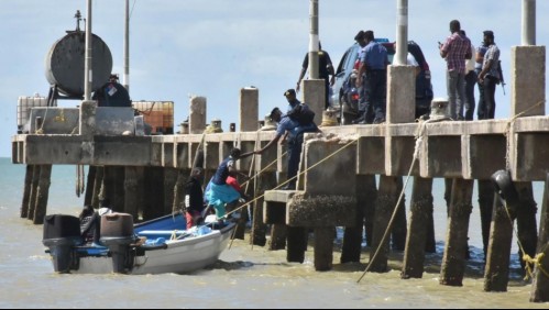 Denuncian que 16 niños venezolanos migrantes fueron deportados al mar en Trinidad y Tobago