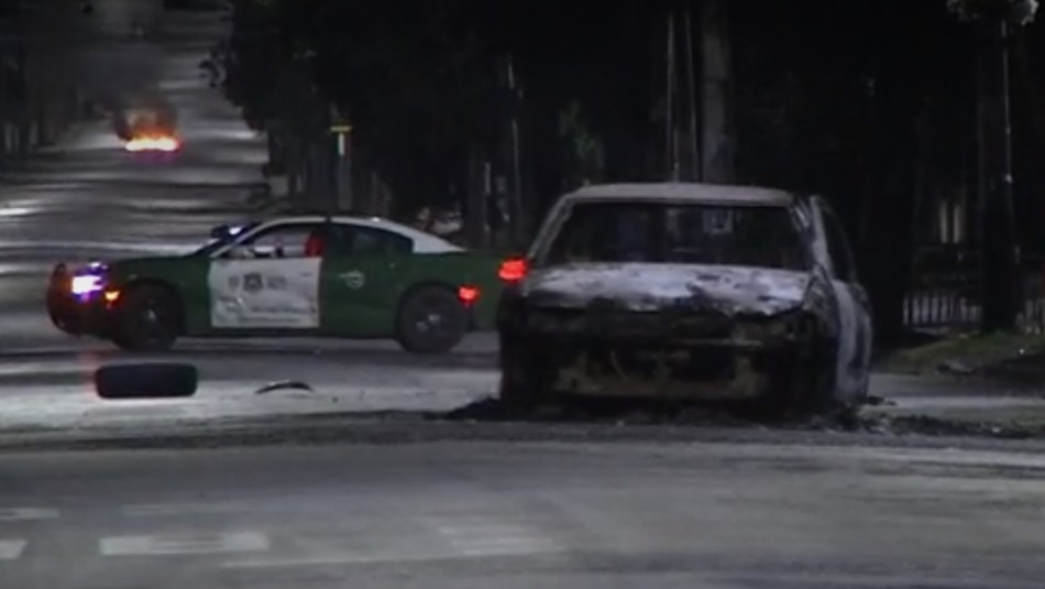 Joven de 15 años muere atropellado en Huechuraba: Conductor fugado es detenido y queman su auto Joven de 15 años muere atropellado en Huechuraba: Conductor fugado es detenido y queman su auto