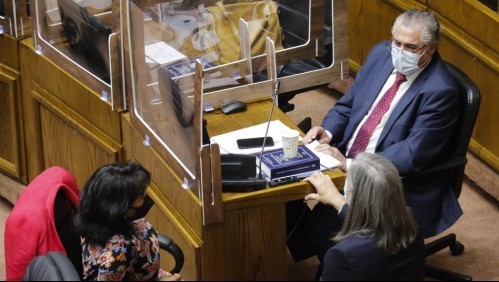 Senador Pizarro y segundo 10% de la oposición: 'Hoy se vota, es un compromiso con la gente'