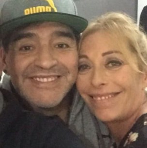 Examante de Maradona y madre de Diego Jr. despide al fallecido futbolista: Examante de Maradona y madre de Diego Jr. despide al fallecido futbolista: