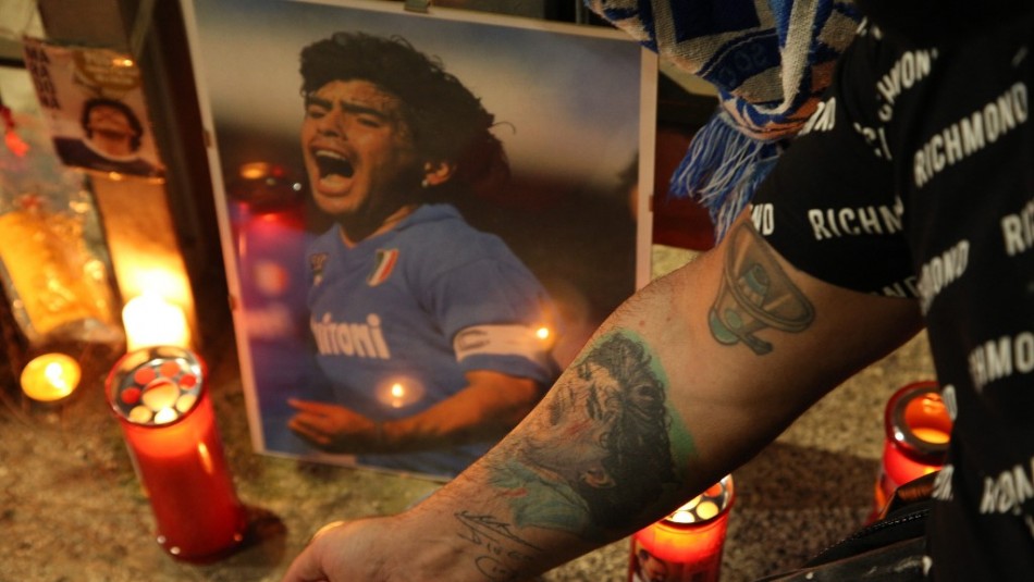 Cuerpo de Diego Maradona llega a la Casa Rosada para ser velado